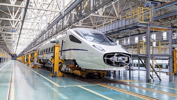 發(fā)展先進(jìn)制造業(yè) 推動互聯(lián)網(wǎng)與實(shí)體經(jīng)濟(jì)深度融合