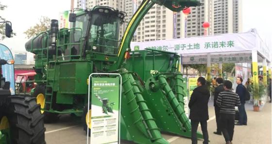 中國的甘蔗收獲，僅靠國外機(jī)械行嗎?不行!