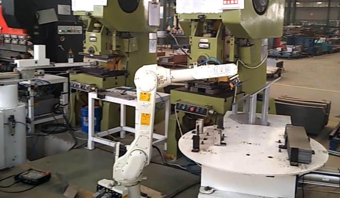 震驚中國(guó)的工業(yè)大佬會(huì)干什么？