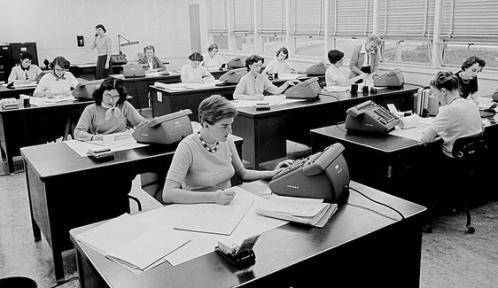 反思數(shù)字化轉(zhuǎn)型，展望未來十年